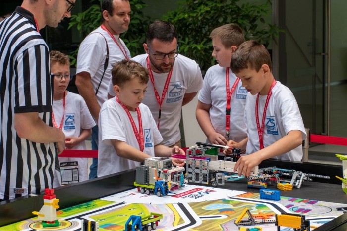 2870.1d7518e0ffdbee59e74ee68bbd203274