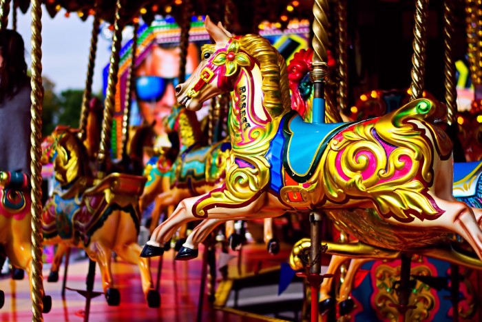 carnival horse 4205570 1920