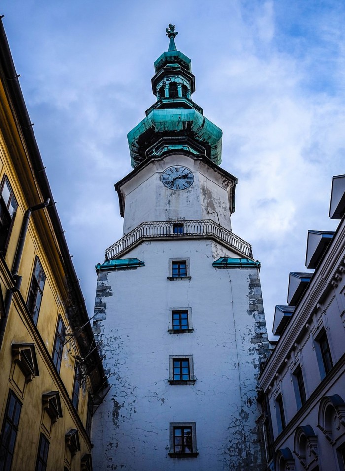 bratislava 4663179 1280