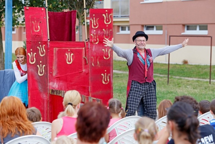 large Harry Teater Banska Bystrica Gasparko a radca z pekla