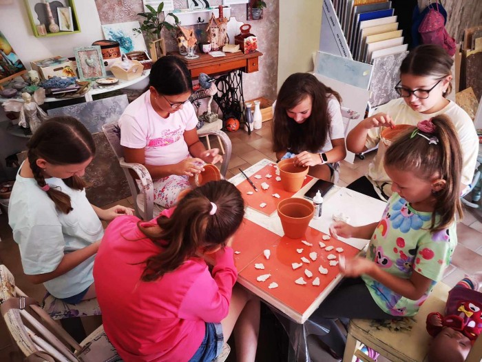 438092204 955684669893504 3033758146740523552 n