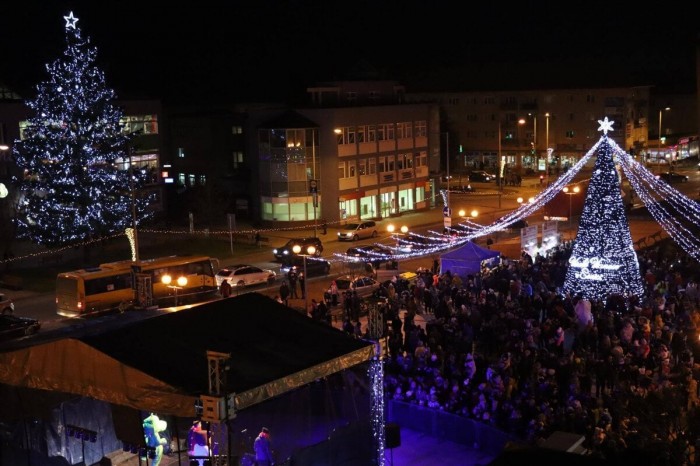 senica rozsvietenie 1125